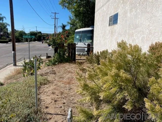 10241 Escadera Dr, Lakeside, California 92040