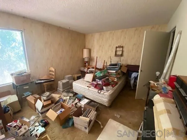 10241 Escadera Dr, Lakeside, California 92040