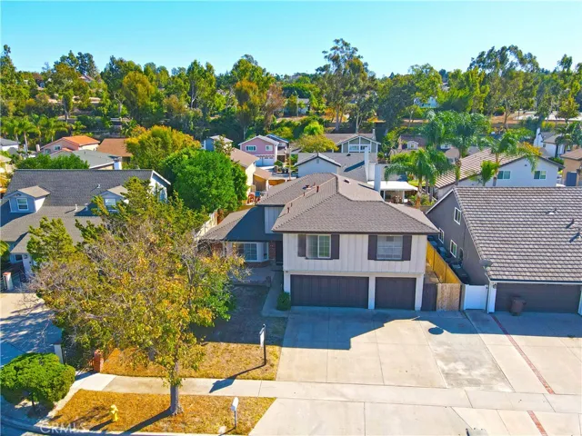 7584 E Paseo Laredo, Anaheim Hills, California 92808