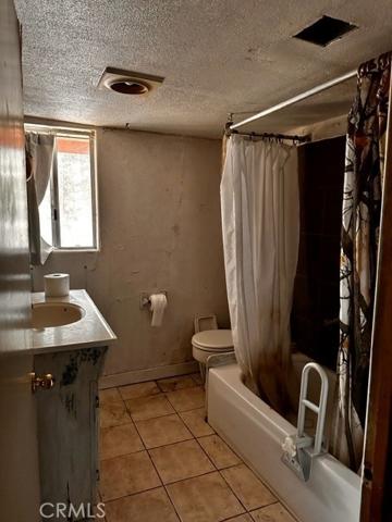 lower level bath