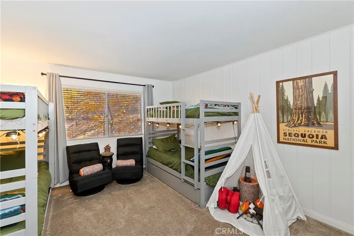 1434 Yosemite Drive, Lake Arrowhead, California 92352