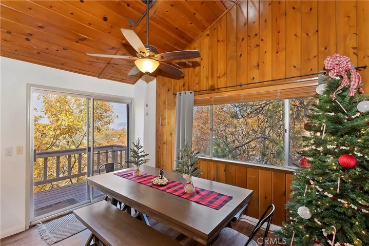 1434 Yosemite Drive, Lake Arrowhead, California 92352