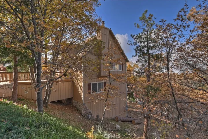 1434 Yosemite Drive, Lake Arrowhead, California 92352
