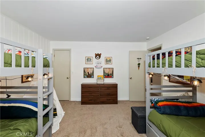1434 Yosemite Drive, Lake Arrowhead, California 92352
