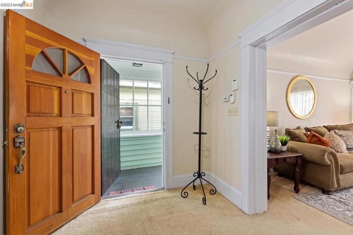 2939 King St, Berkeley, California 94703