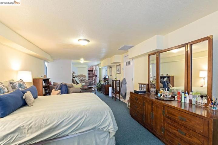 2939 King St, Berkeley, California 94703