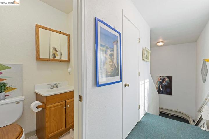 2939 King St, Berkeley, California 94703
