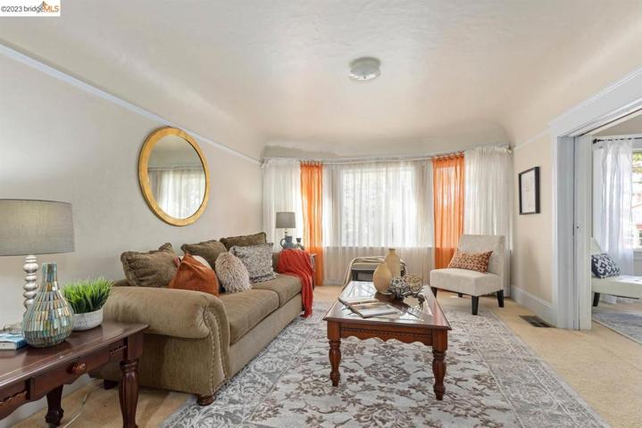 2939 King St, Berkeley, California 94703