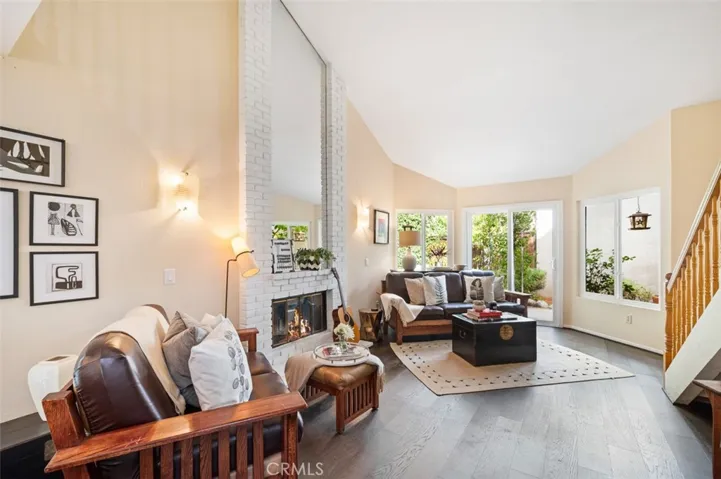 20 La Costa Court, Laguna Beach, California 92651