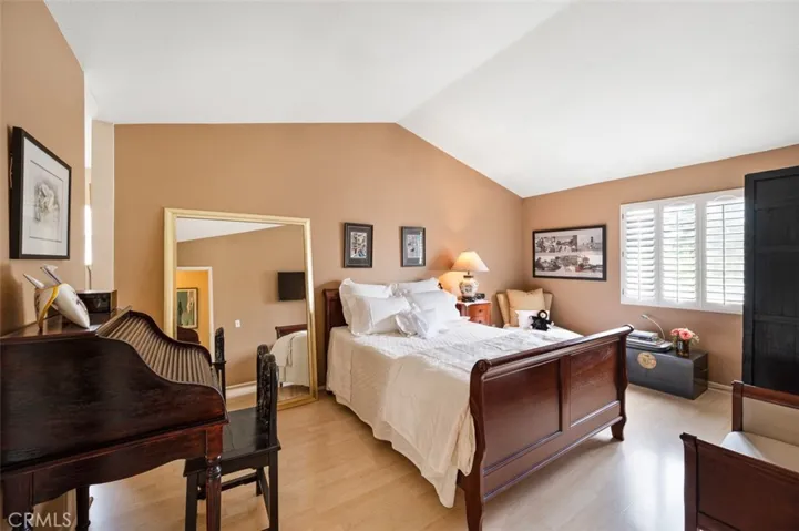 20 La Costa Court, Laguna Beach, California 92651
