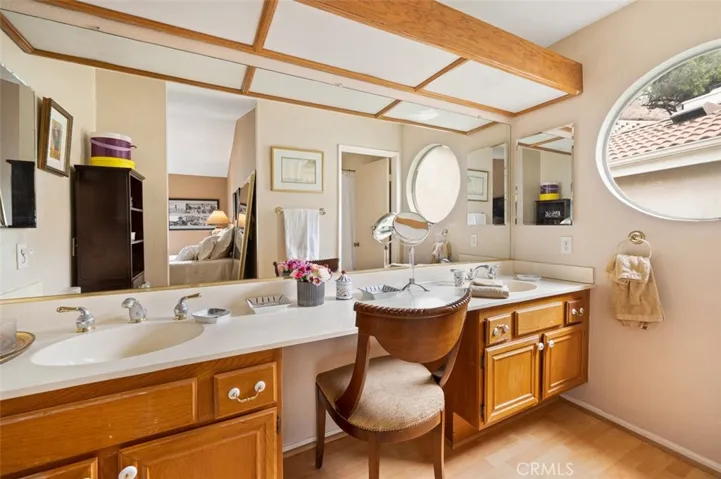 20 La Costa Court, Laguna Beach, California 92651
