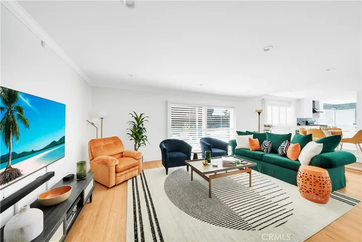 10172 Premier Avenue, Westminster, California 92683