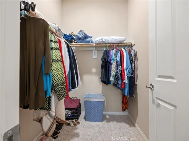 10381 Darby Road, Apple Valley, California 92308