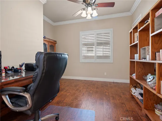 10381 Darby Road, Apple Valley, California 92308
