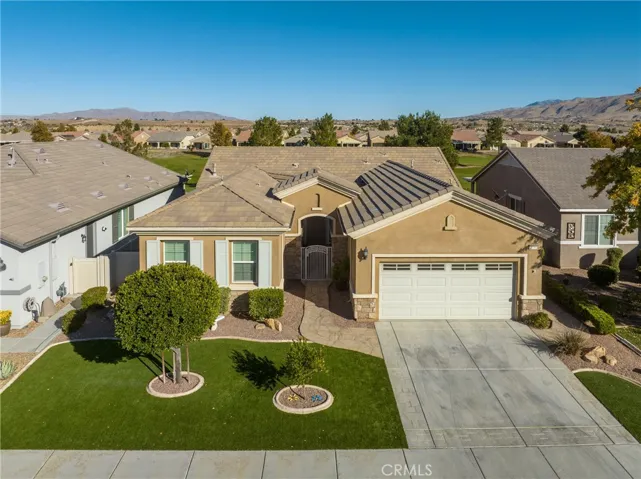 10381 Darby Road, Apple Valley, California 92308