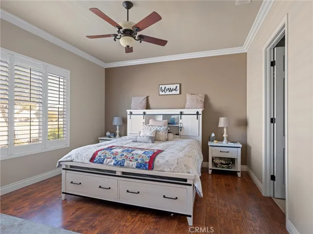 10381 Darby Road, Apple Valley, California 92308
