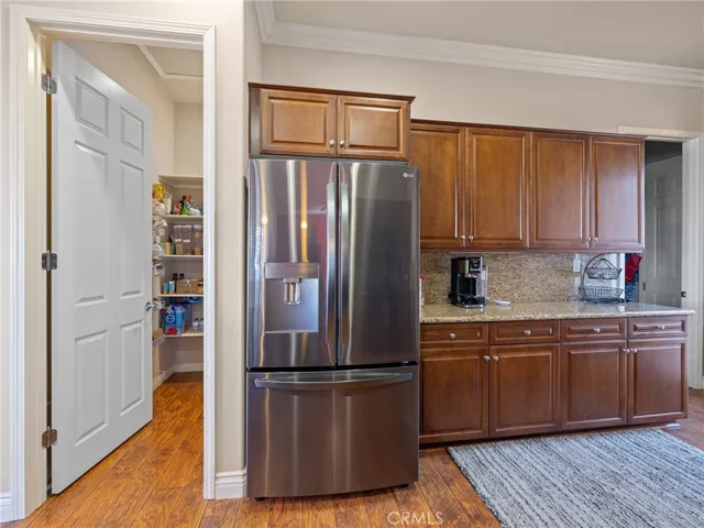 10381 Darby Road, Apple Valley, California 92308