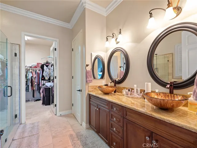 10381 Darby Road, Apple Valley, California 92308