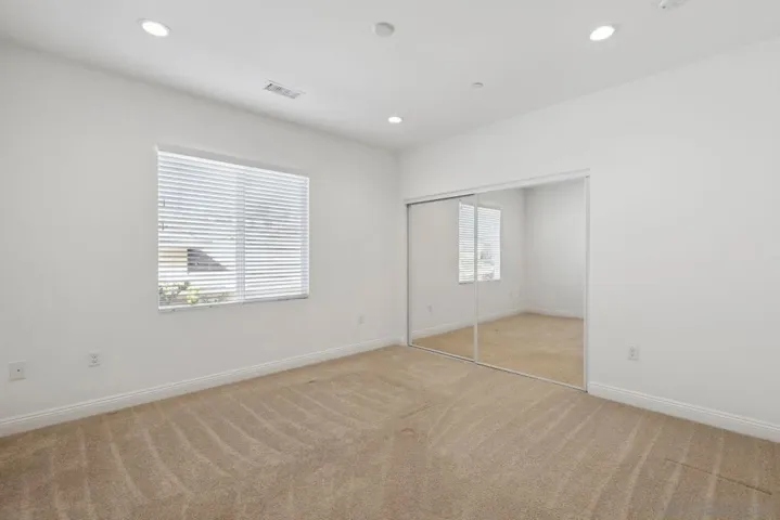 6654 Peregrine Pl, Carlsbad, California 92011