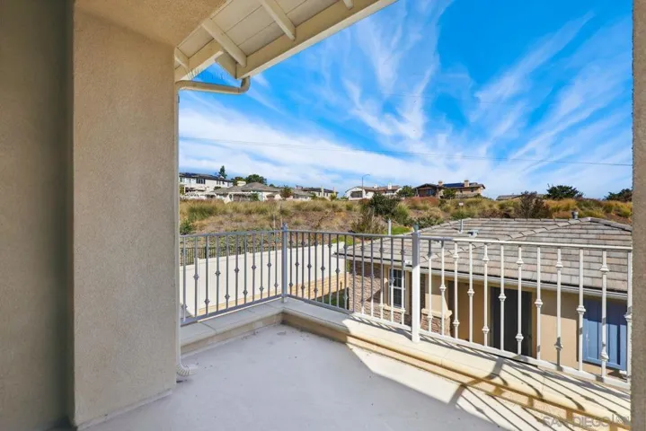 6654 Peregrine Pl, Carlsbad, California 92011