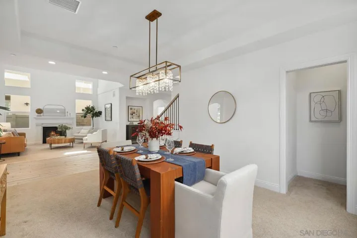 6654 Peregrine Pl, Carlsbad, California 92011