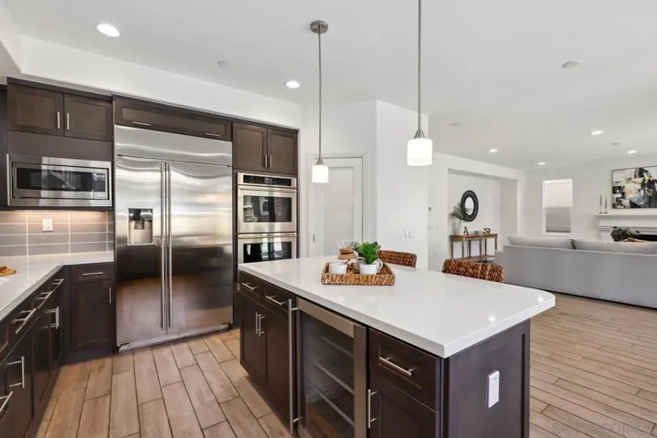6654 Peregrine Pl, Carlsbad, California 92011