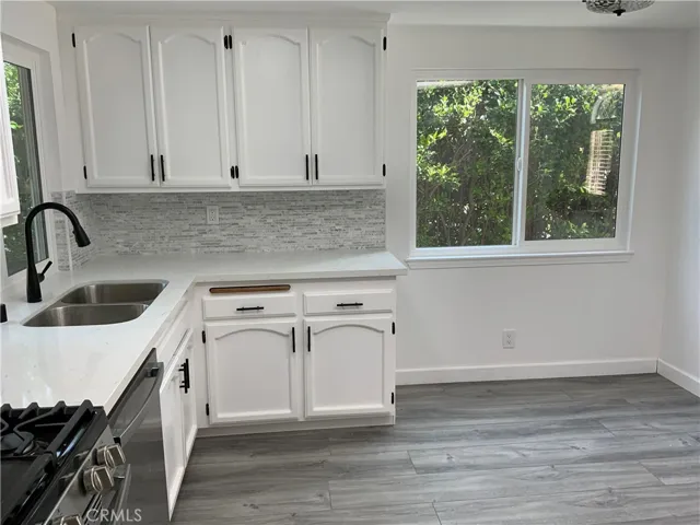 19546 Eagle Ridge Lane, Northridge, California 91326