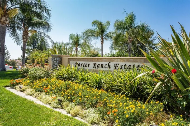 Beautiful Guard Gated Entry