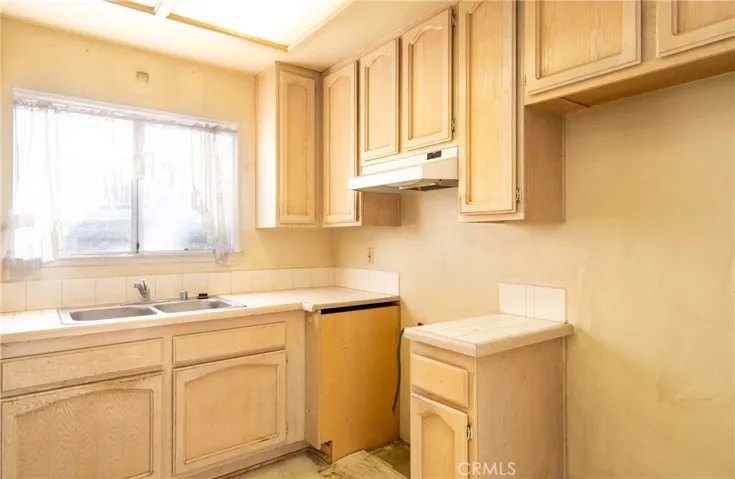 12928 Sycamore Village Drive, Norwalk, California 90650