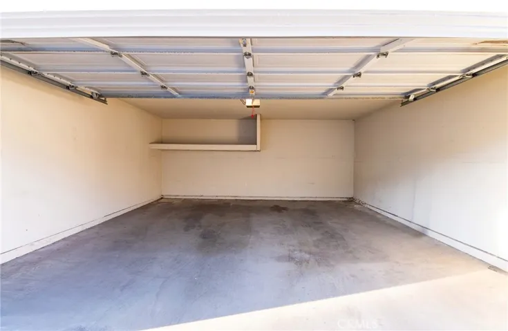 2-Car Garage