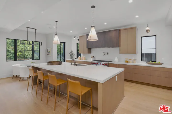 3021 Earlmar Drive, Los Angeles, California 90064