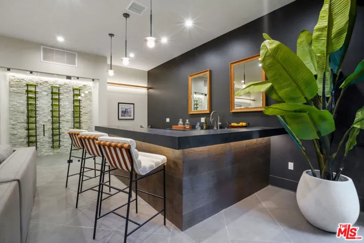 3021 Earlmar Drive, Los Angeles, California 90064