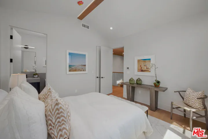 3021 Earlmar Drive, Los Angeles, California 90064