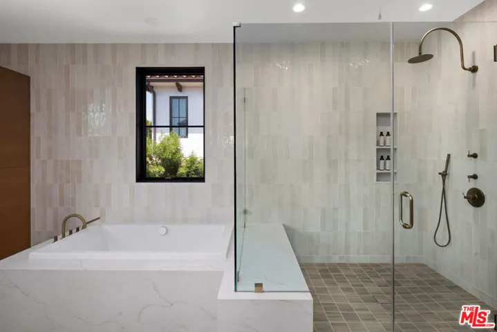 3021 Earlmar Drive, Los Angeles, California 90064