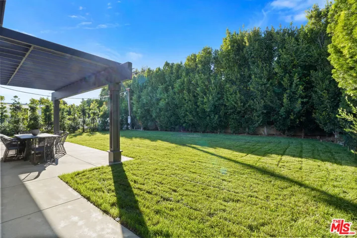3021 Earlmar Drive, Los Angeles, California 90064