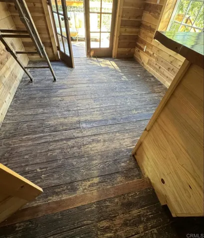 Upper Unit Living Room