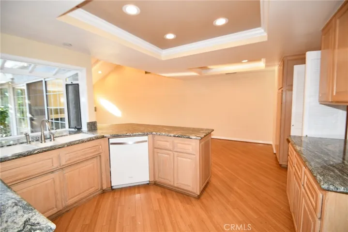 23900 Sarda Road, Valencia, California 91355