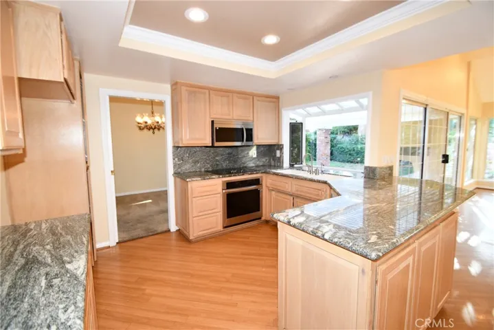 23900 Sarda Road, Valencia, California 91355
