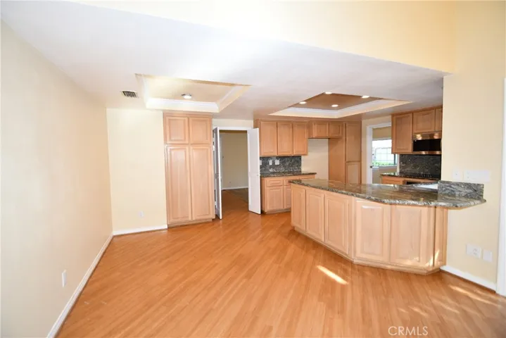 23900 Sarda Road, Valencia, California 91355