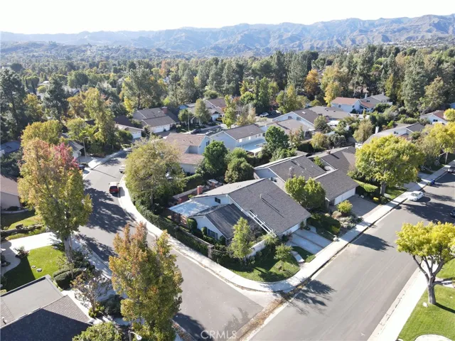 23900 Sarda Road, Valencia, California 91355