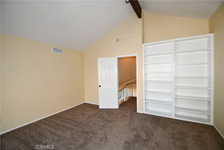 23900 Sarda Road, Valencia, California 91355