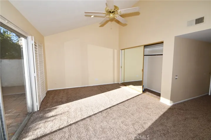 23900 Sarda Road, Valencia, California 91355