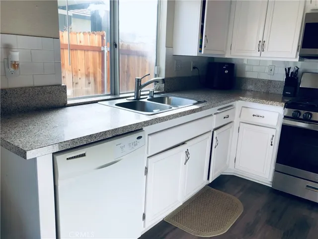 12795 Gifford Way, Victorville, California 92392