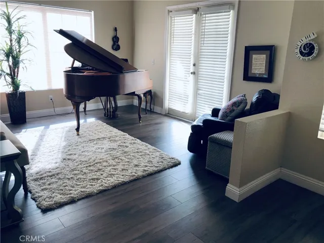 12795 Gifford Way, Victorville, California 92392