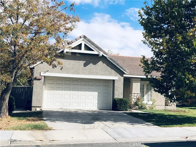 12795 Gifford Way, Victorville, California 92392