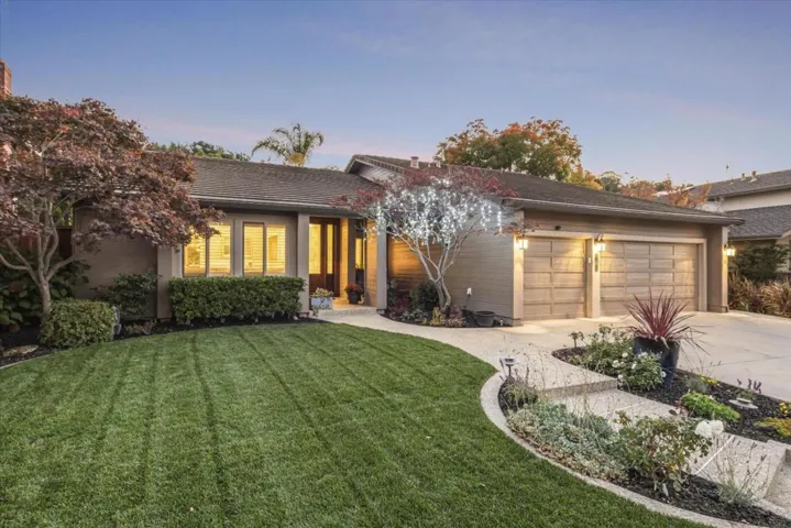 6581 Rolling Oaks Drive, San Jose, California 95120