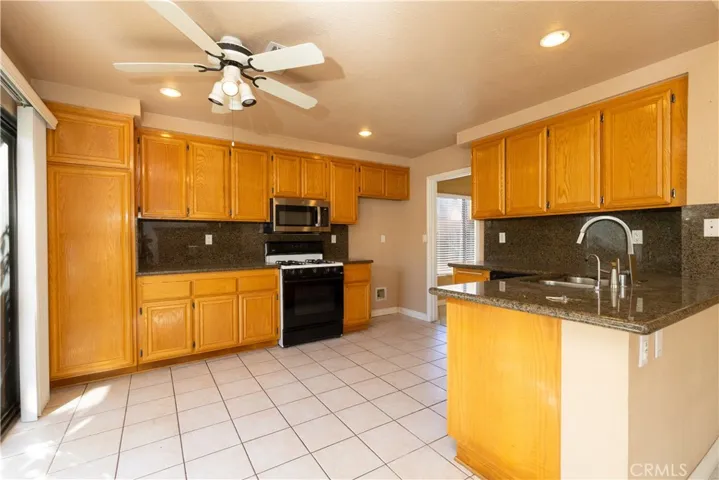 2916 Dartmouth Circle, Corona, California 92879