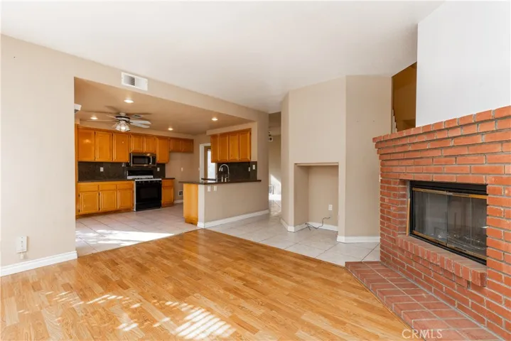 2916 Dartmouth Circle, Corona, California 92879