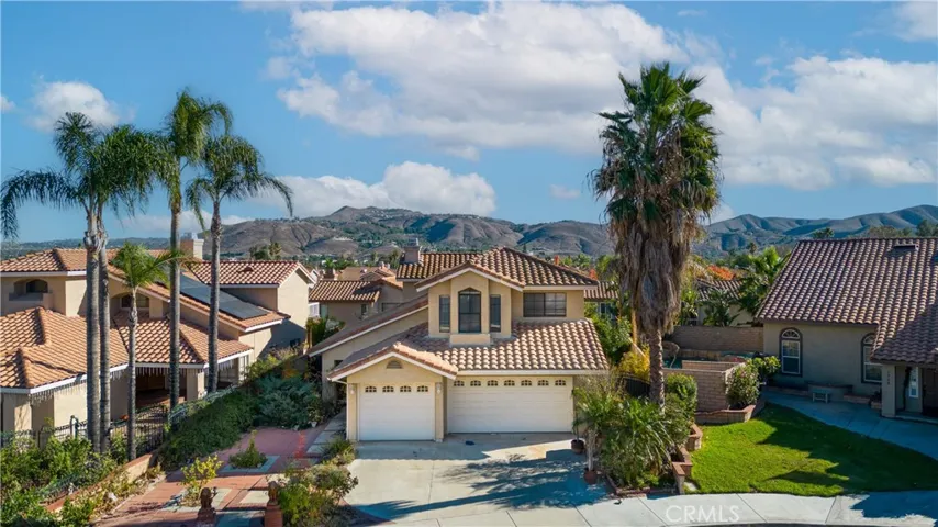 2916 Dartmouth Circle, Corona, California 92879