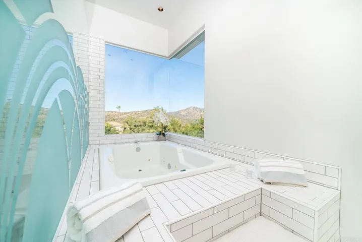 23830 Barona Mesa, Ramona, California 92065